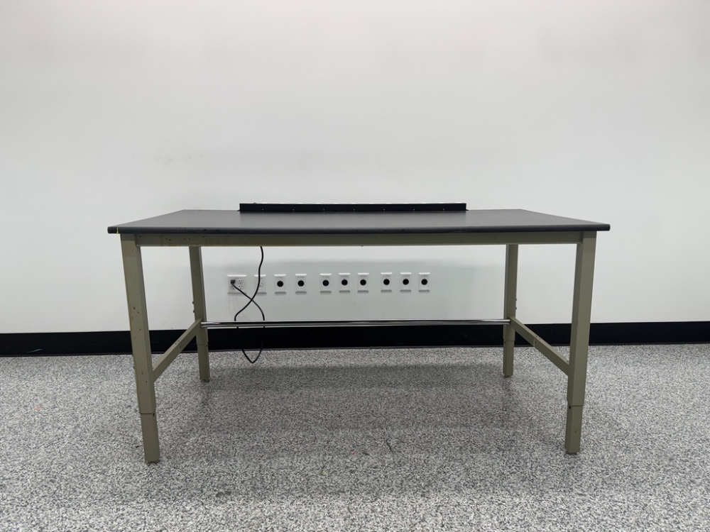 Image of Global Industrial 6' Laboratory Bench